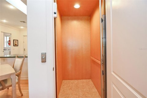 Casa en venta en Inverness, Florida, 3 dormitorios, 184.13 m2 № 1721893 - foto 27