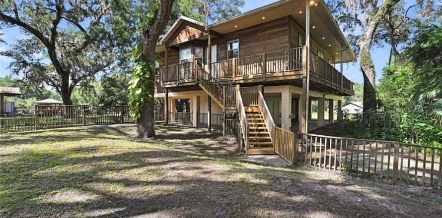 Casa en Inverness, Florida 3 dormitorios, 184.13 m2 № 1721893