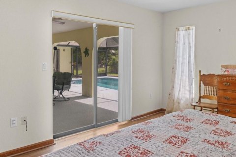 House in Punta Gorda, Florida 3 bedrooms, 188.31 sq.m. № 1839024 - photo 24
