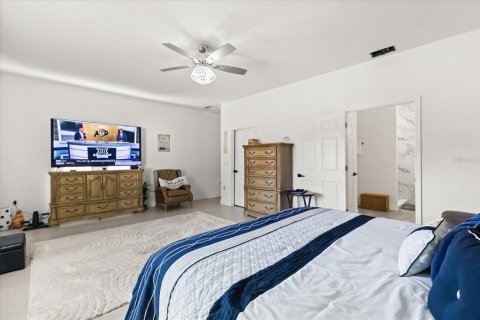Villa ou maison à vendre à Seffner, Floride: 5 chambres, 269.42 m2 № 2143059 - photo 12