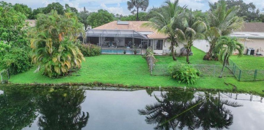 Villa ou maison à Plantation, Floride 3 chambres, 206.8 m2 № 1227596