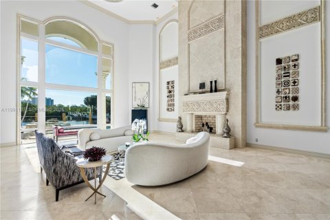 Снять в аренду виллу или дом в Бока-Ратон, Флорида 6 спален, 750.37м2, № 2062556 - фото 7