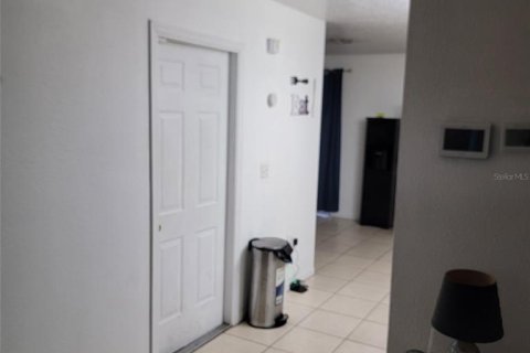 Casa en venta en Palmetto, Florida, 3 dormitorios, 98.48 m2 № 1906559 - foto 2