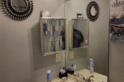 Casa en venta en Palmetto, Florida, 3 dormitorios, 98.48 m2 № 1906559 - foto 4
