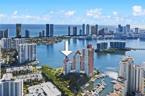 Condo in Aventura, Florida, 2 bedrooms № 2088564