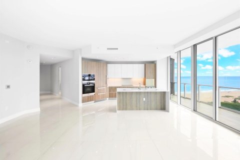 Copropriété à vendre à Riviera Beach, Floride: 2 chambres, 163.04 m2 № 2084301 - photo 15