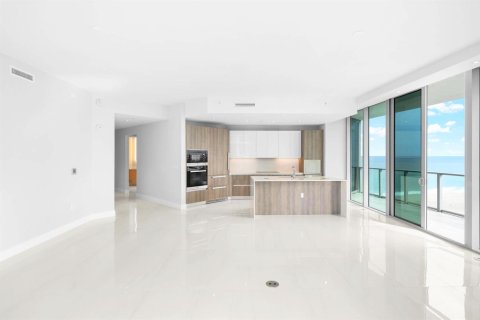 Copropriété à vendre à Riviera Beach, Floride: 2 chambres, 163.04 m2 № 2084301 - photo 18