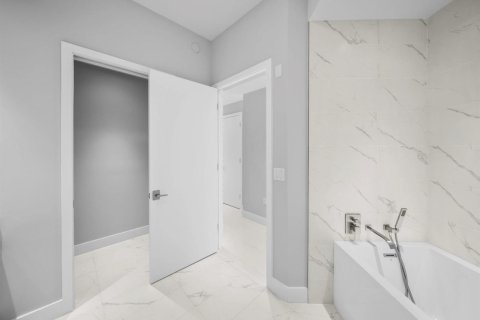 Copropriété à vendre à Riviera Beach, Floride: 2 chambres, 163.04 m2 № 2084301 - photo 29