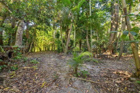 House in Palmetto Bay, Florida 3 bedrooms, 144.18 sq.m. № 1954115 - photo 24