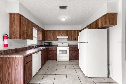 House in Ocala, Florida 3 bedrooms, 107.21 sq.m. № 1849542 - photo 9