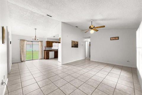 House in Ocala, Florida 3 bedrooms, 107.21 sq.m. № 1849542 - photo 5