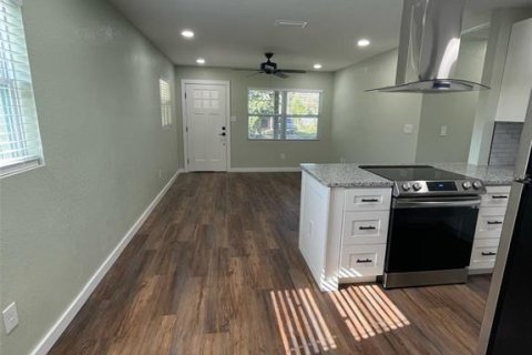 Casa en venta en Ocala, Florida, 3 dormitorios, 101.45 m2 № 1911368 - foto 6