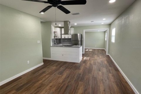 Casa en venta en Ocala, Florida, 3 dormitorios, 101.45 m2 № 1911368 - foto 5