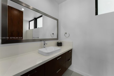 Villa ou maison à vendre à Pinecrest, Floride: 6 chambres, 539.3 m2 № 2189089 - photo 24