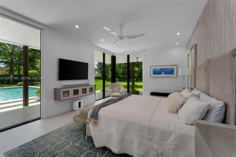 Villa ou maison à vendre à Pinecrest, Floride: 6 chambres, 539.3 m2 № 2189089 - photo 4