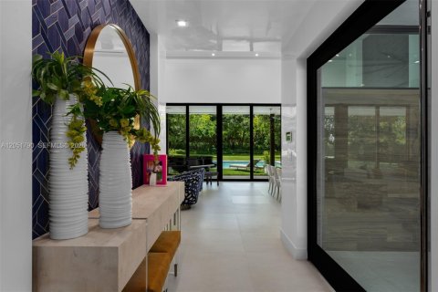 Villa ou maison à vendre à Pinecrest, Floride: 6 chambres, 539.3 m2 № 2189089 - photo 7