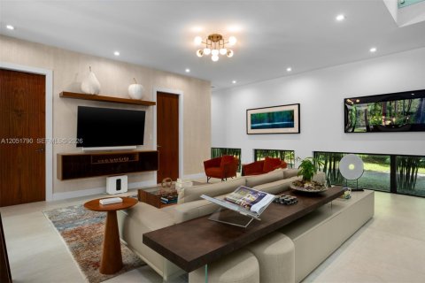 Villa ou maison à vendre à Pinecrest, Floride: 6 chambres, 539.3 m2 № 2189089 - photo 14