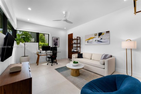 Villa ou maison à vendre à Pinecrest, Floride: 6 chambres, 539.3 m2 № 2189089 - photo 18