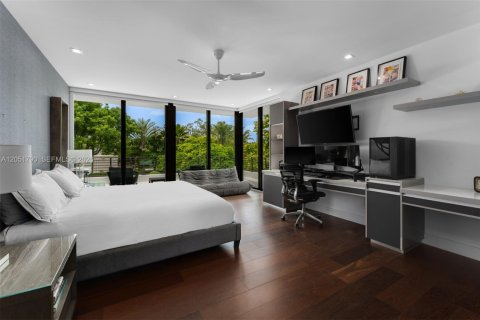 Villa ou maison à vendre à Pinecrest, Floride: 6 chambres, 539.3 m2 № 2189089 - photo 23