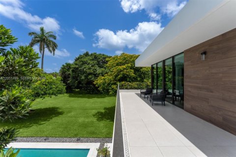 Villa ou maison à vendre à Pinecrest, Floride: 6 chambres, 539.3 m2 № 2189089 - photo 25
