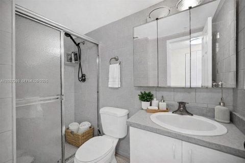 Condominio en venta en Miami Beach, Florida, 1 dormitorio, 83.61 m2 № 2066459 - foto 8