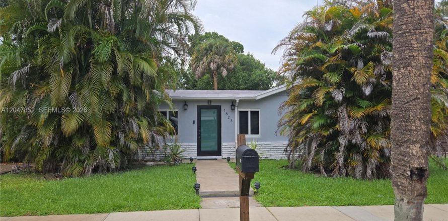 House in Fort Lauderdale, Florida 4 bedrooms, 178.93 sq.m. № 2246156