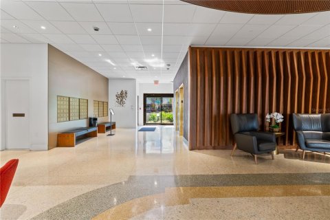 Condo in Tampa, Florida, 1 bedroom  № 2394405 - photo 26