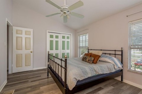 Townhouse in Dade City, Florida 2 bedrooms, 97.64 sq.m. № 2143629 - photo 19