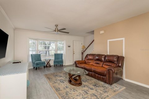 Townhouse in Dade City, Florida 2 bedrooms, 97.64 sq.m. № 2143629 - photo 9