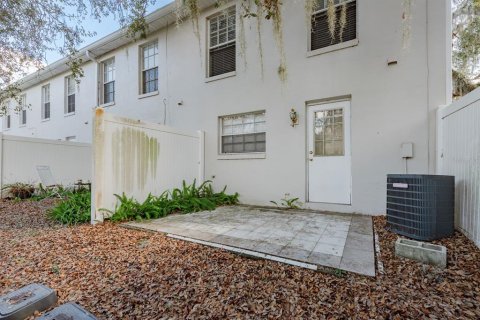 Townhouse in Dade City, Florida 2 bedrooms, 97.64 sq.m. № 2143629 - photo 27