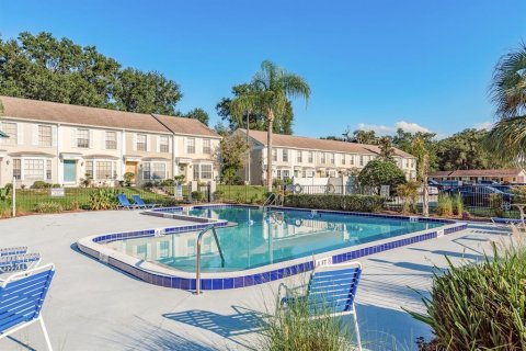 Townhouse in Dade City, Florida 2 bedrooms, 97.64 sq.m. № 2143629 - photo 28