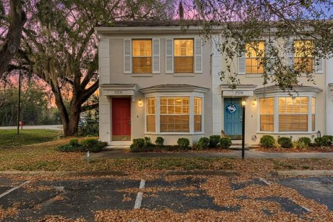 Townhouse in Dade City, Florida 2 bedrooms, 97.64 sq.m. № 2143629