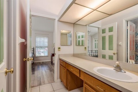 Townhouse in Dade City, Florida 2 bedrooms, 97.64 sq.m. № 2143629 - photo 22
