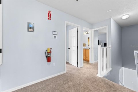 House in Davenport, Florida 4 bedrooms, 248.61 sq.m. № 2112953 - photo 17