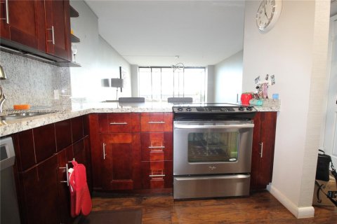 Condominio en venta en Aventura, Florida, 1 dormitorio, 84.82 m2 № 2077014 - foto 7
