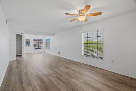Copropriété à vendre à Clearwater, Floride: 2 chambres, 97.55 m2 № 2210430 - photo 18