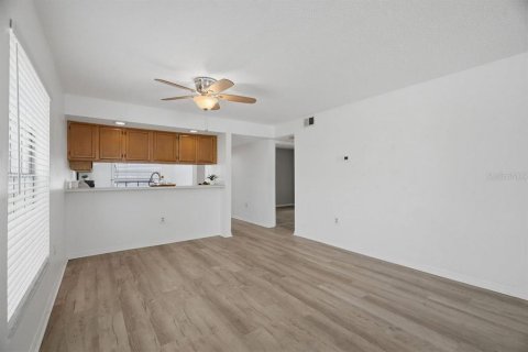 Copropriété à vendre à Clearwater, Floride: 2 chambres, 97.55 m2 № 2210430 - photo 6