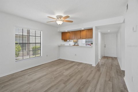 Copropriété à vendre à Clearwater, Floride: 2 chambres, 97.55 m2 № 2210430 - photo 10
