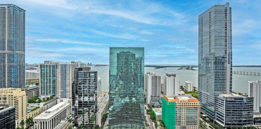 Condo in Miami, Florida, 1 bedroom  № 1450909
