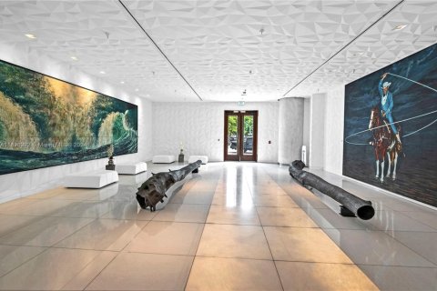 Condo in Miami, Florida, 1 bedroom  № 1450909 - photo 4