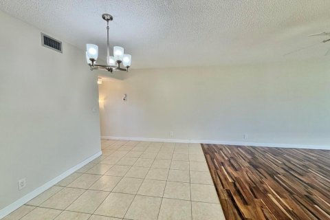 Copropriété à vendre à Pompano Beach, Floride: 2 chambres, 98.85 m2 № 2249692 - photo 20
