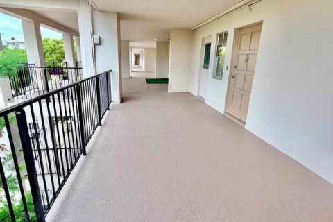 Copropriété à vendre à Pompano Beach, Floride: 2 chambres, 98.85 m2 № 2249692 - photo 11