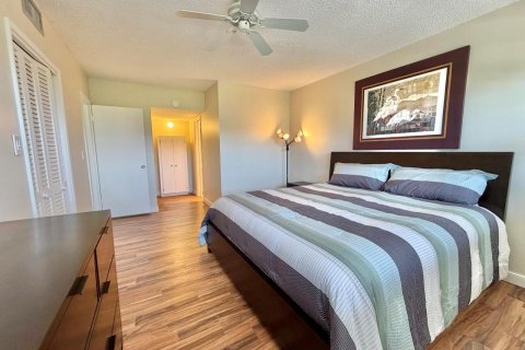 Copropriété à vendre à Pompano Beach, Floride: 2 chambres, 98.85 m2 № 2249692 - photo 28