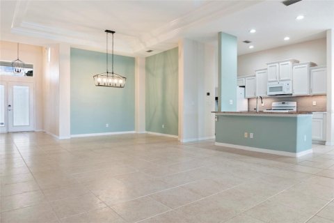 Villa ou maison à vendre à North Port, Floride: 3 chambres, 195.65 m2 № 1913788 - photo 5
