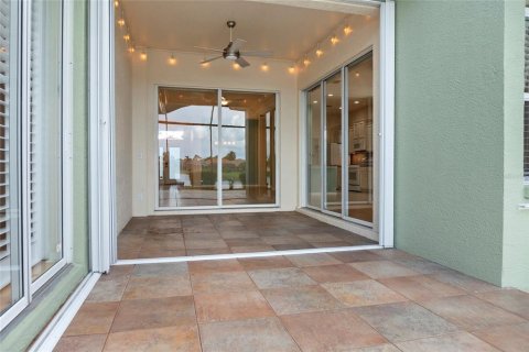 Villa ou maison à vendre à North Port, Floride: 3 chambres, 195.65 m2 № 1913788 - photo 25