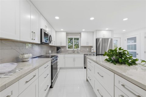 Condo à Pembroke Pines, Floride, 2 chambres  № 1997136