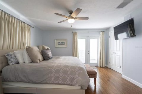 Villa ou maison à louer à Palm Harbor, Floride: 2 chambres, 130.62 m2 № 2167858 - photo 19