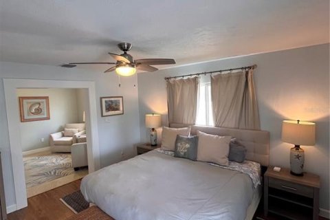 Villa ou maison à louer à Palm Harbor, Floride: 2 chambres, 130.62 m2 № 2167858 - photo 23
