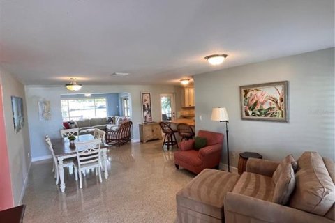 Villa ou maison à louer à Palm Harbor, Floride: 2 chambres, 130.62 m2 № 2167858 - photo 14