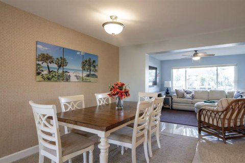 Villa ou maison à louer à Palm Harbor, Floride: 2 chambres, 130.62 m2 № 2167858 - photo 17